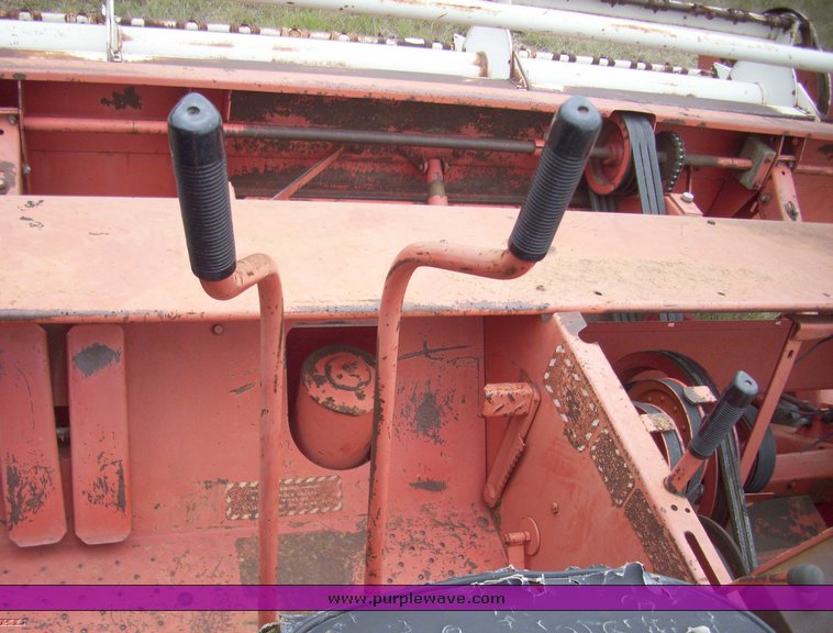 image for item 5093 Hesston 500 self propelled swather