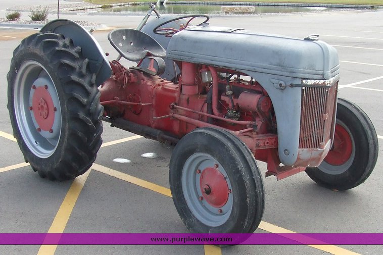 image for item 6501 Ford 2N tractor