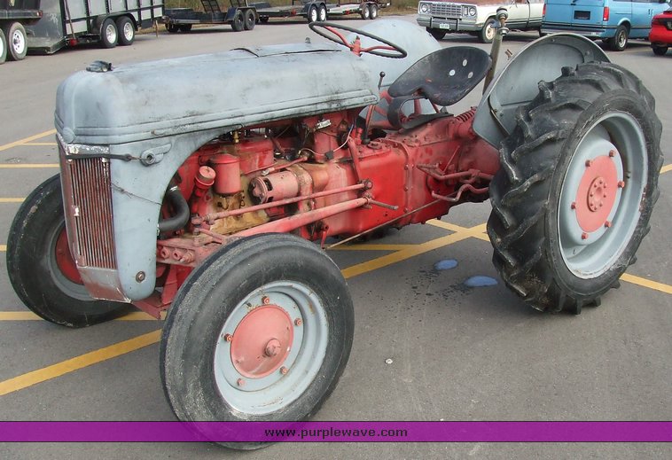 image for item 6501 Ford 2N tractor