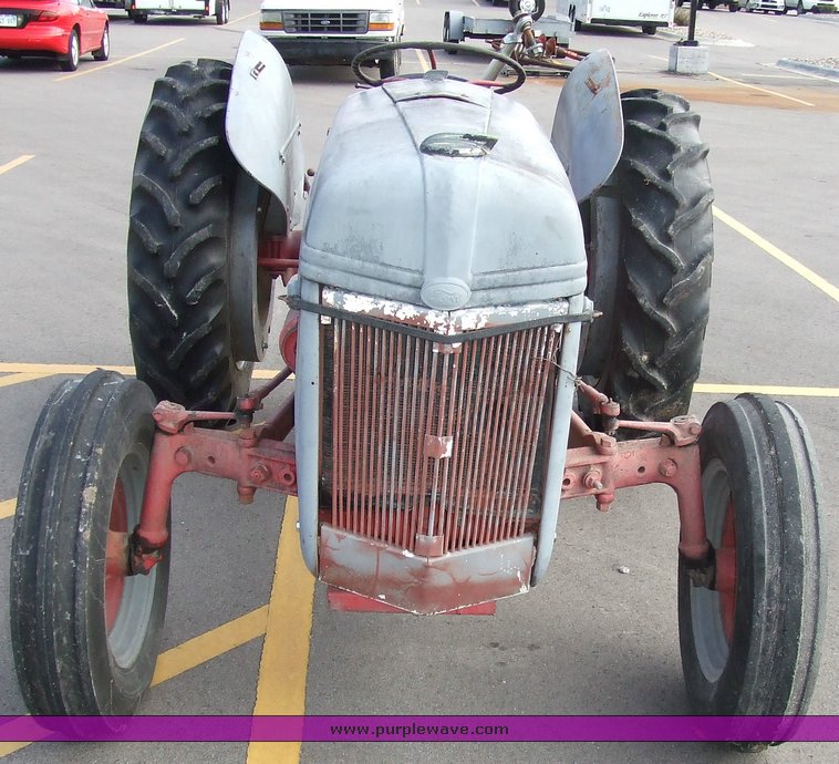 image for item 6501 Ford 2N tractor