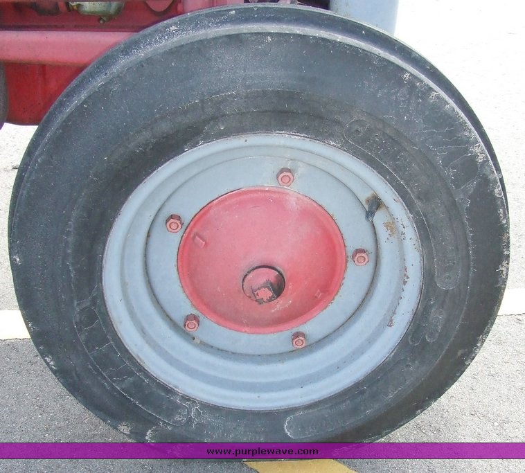 image for item 6501 Ford 2N tractor