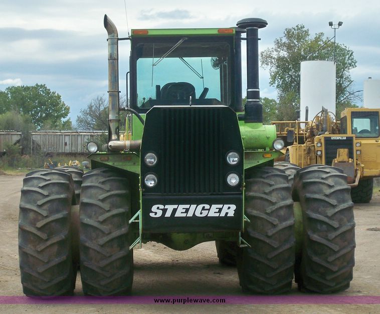 image for item 7423 1979 Steiger Cougar II ST270 4WD tractor