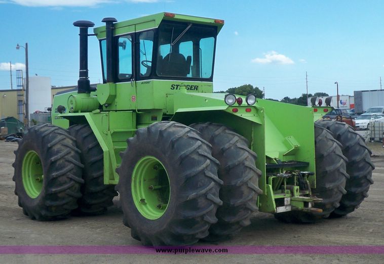 image for item 7423 1979 Steiger Cougar II ST270 4WD tractor