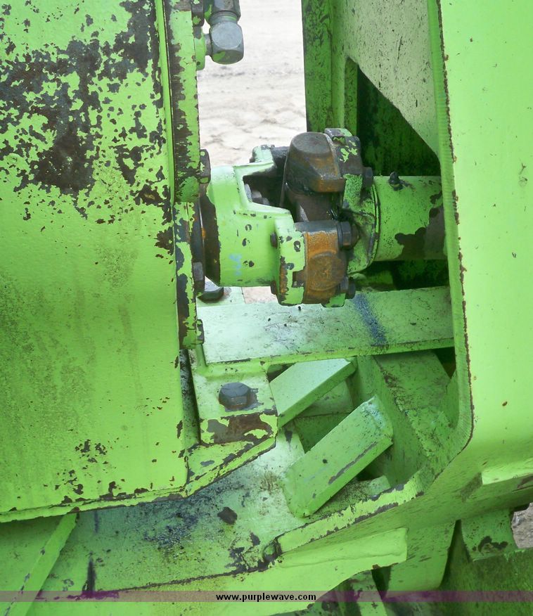 image for item 7423 1979 Steiger Cougar II ST270 4WD tractor