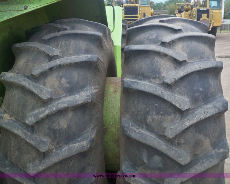 image for item 7423 1979 Steiger Cougar II ST270 4WD tractor