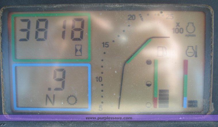 image for item 8928 1998 John Deere 7610 MFWD tractor