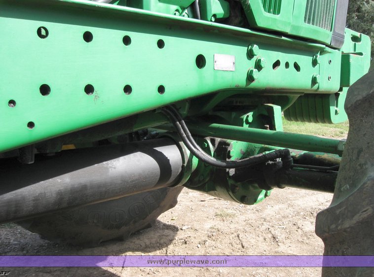 image for item 8928 1998 John Deere 7610 MFWD tractor