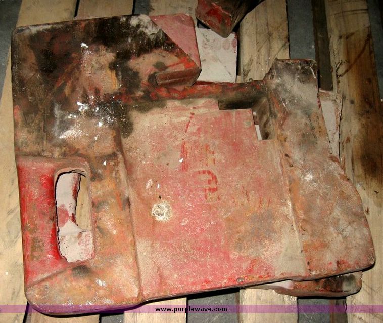 image for item 8945 (3) suitcase weights