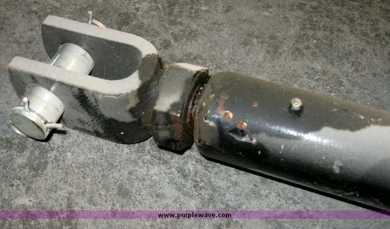 image for item 8950 Adjustable top link