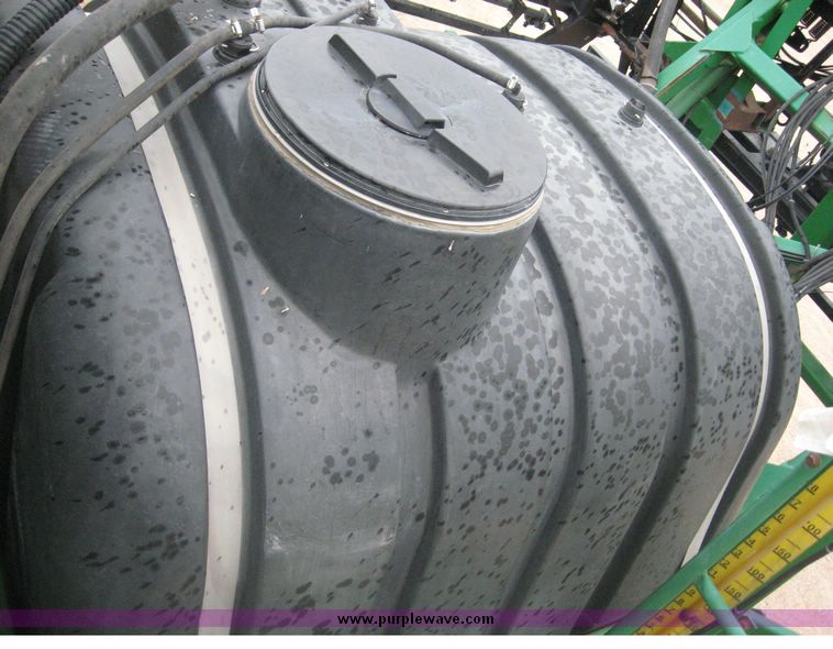 image for item 8974 1998 John Deere 4700 self propelled sprayer