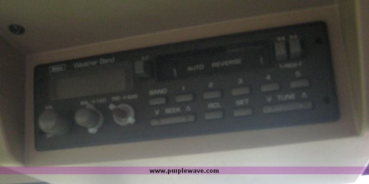 image for item 8974 1998 John Deere 4700 self propelled sprayer