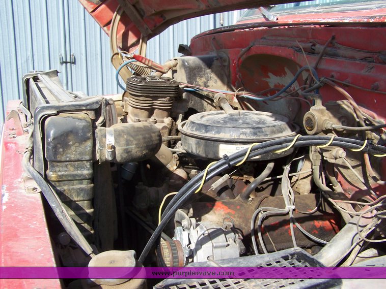 image for item 9000 1968 Chevrolet C-60 truck tandem axle truck