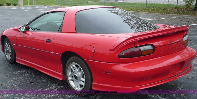 image for item 2089 1997 Chevrolet Camero RS