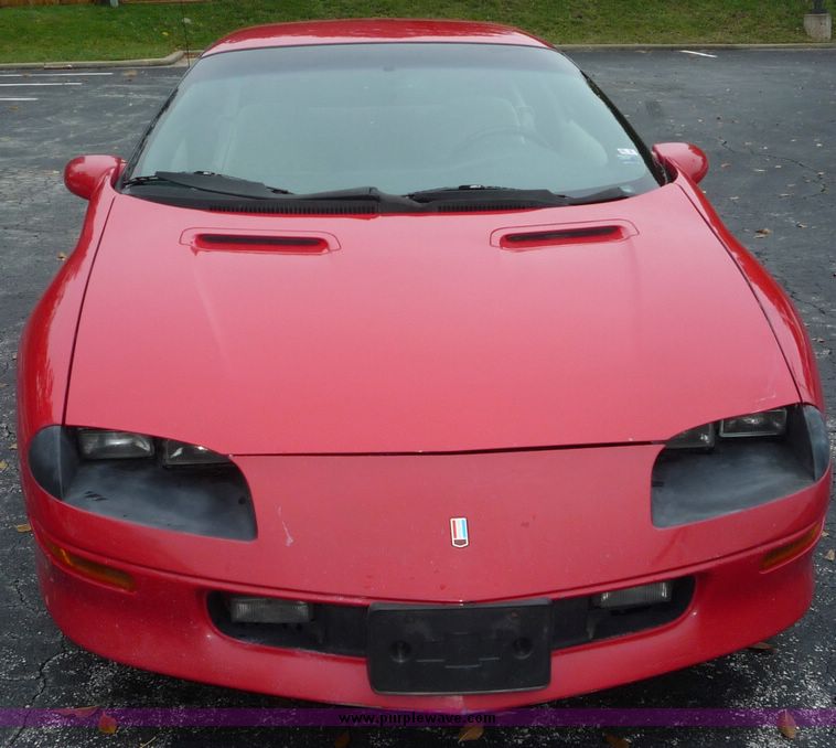 image for item 2089 1997 Chevrolet Camero RS