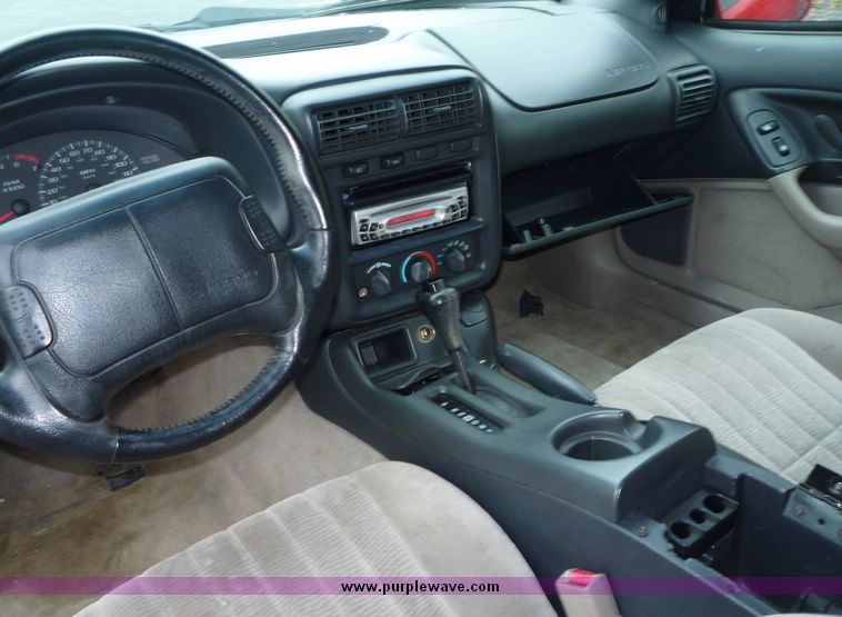 image for item 2089 1997 Chevrolet Camero RS