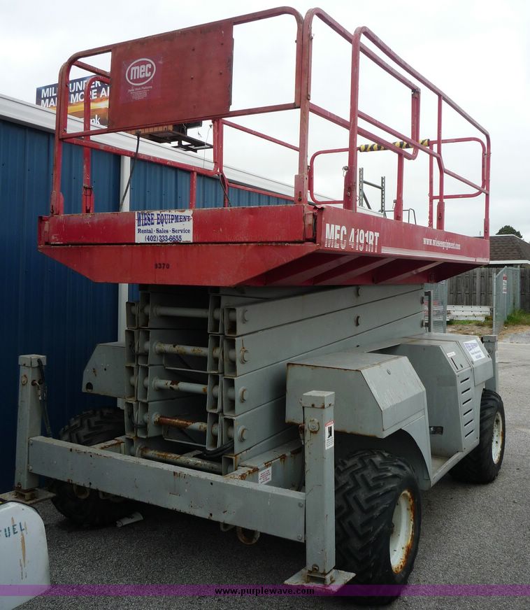 image for item 2217 1999 Mec 4191RT scissor lift