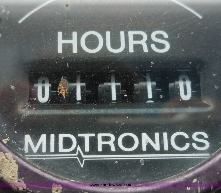 image for item 2217 1999 Mec 4191RT scissor lift