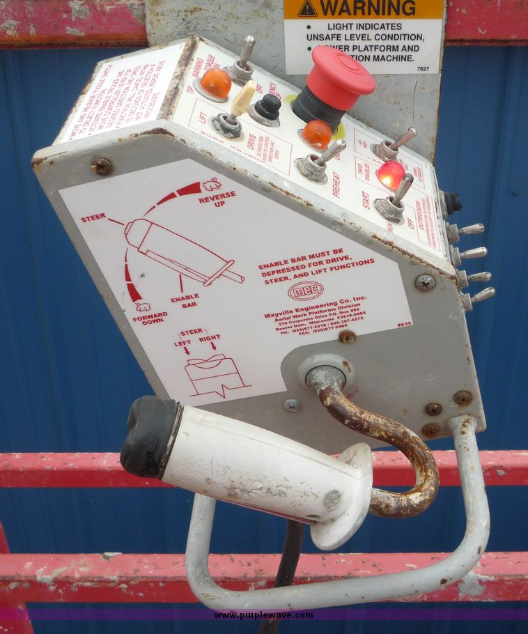 image for item 2217 1999 Mec 4191RT scissor lift