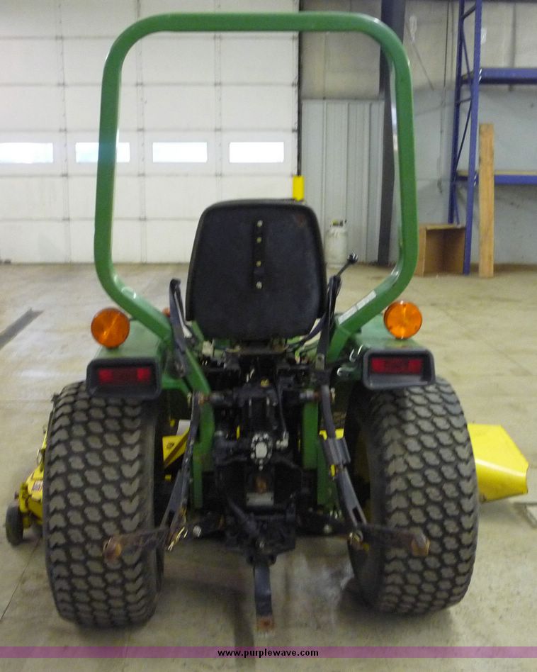 image for item 2232 1995 John Deere 855 utility tractor