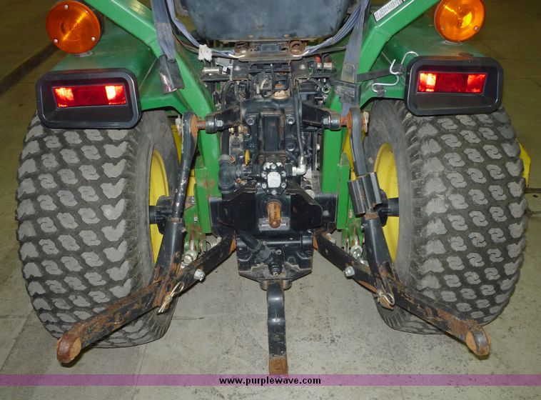 image for item 2232 1995 John Deere 855 utility tractor