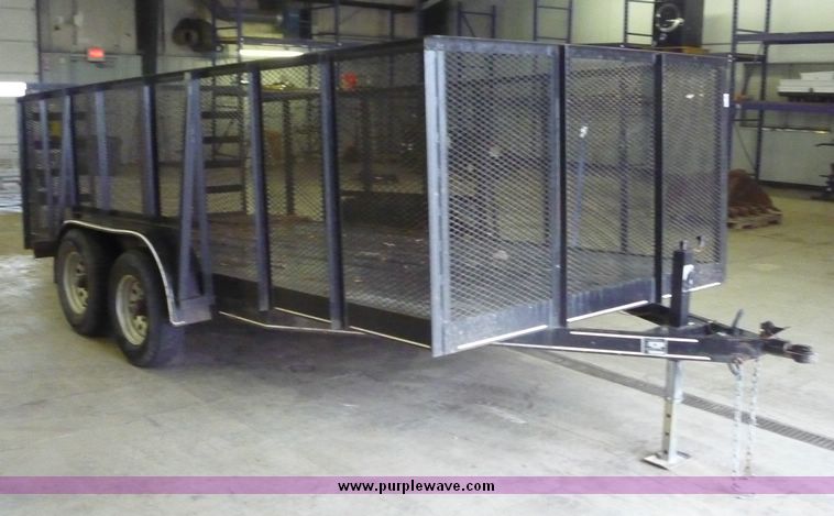 image for item 2237 2007 Heartland utility trailer