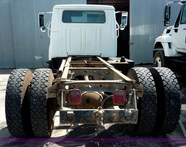 image for item 4020 1990 International 4700