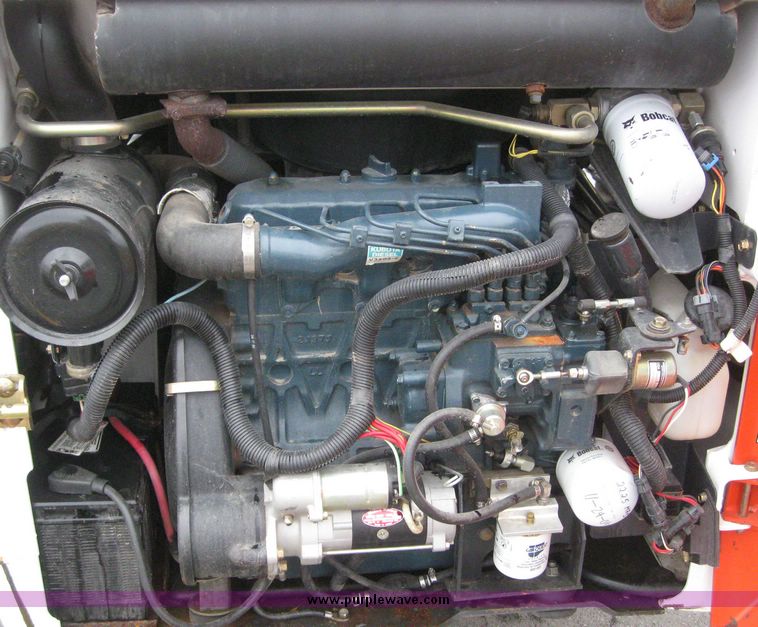 image for item 5230 Bobcat 773 skid steer