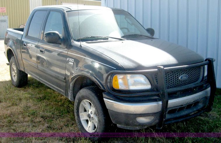 image for item 6691 2003 Ford F150 pickup truck