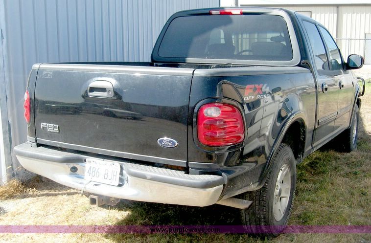 image for item 6691 2003 Ford F150 pickup truck