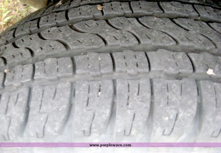 image for item 6691 2003 Ford F150 pickup truck