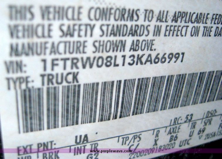 image for item 6691 2003 Ford F150 pickup truck