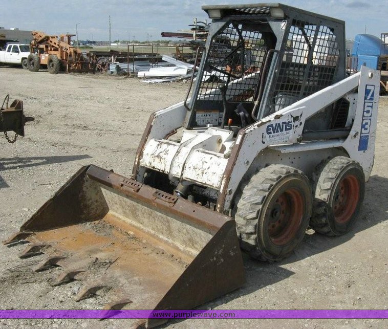image for item 7515 Bobcat 753 skid steer