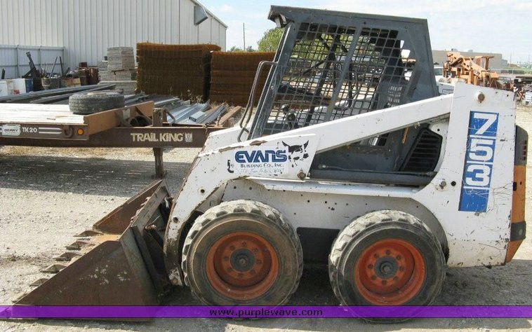 image for item 7515 Bobcat 753 skid steer