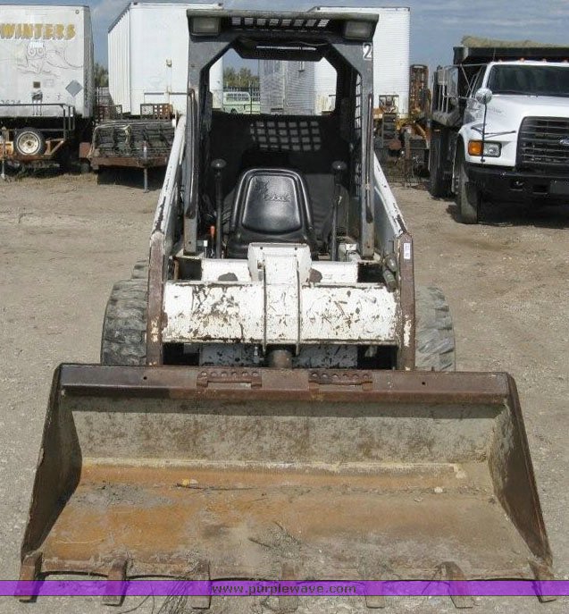 image for item 7515 Bobcat 753 skid steer