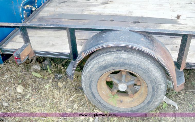 image for item 7520 Single axle trailer