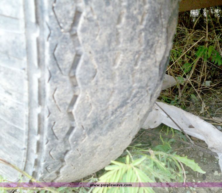 image for item 7520 Single axle trailer