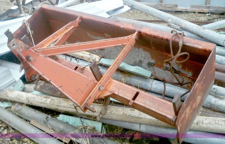 image for item 7525 5' South n East box blade