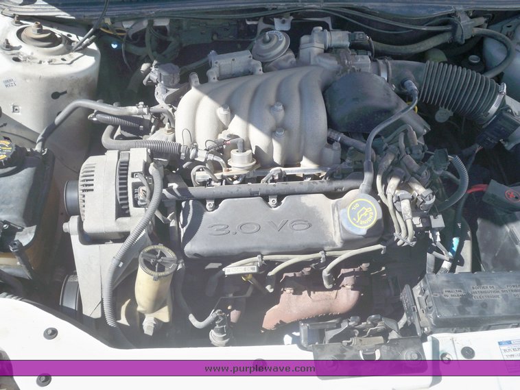 image for item 7656 1997 Ford Taurus GL