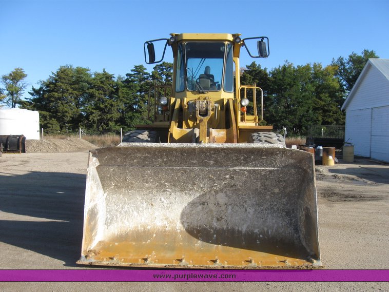 image for item 8394 1990 Caterpillar 950E wheel loader