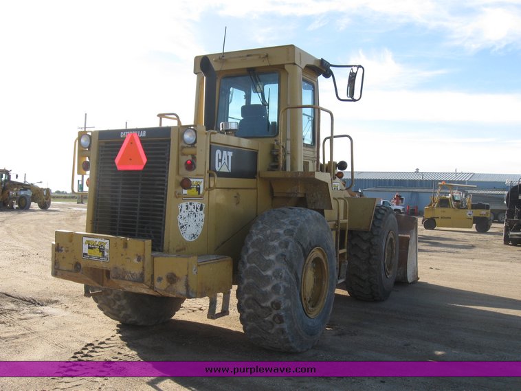 image for item 8394 1990 Caterpillar 950E wheel loader