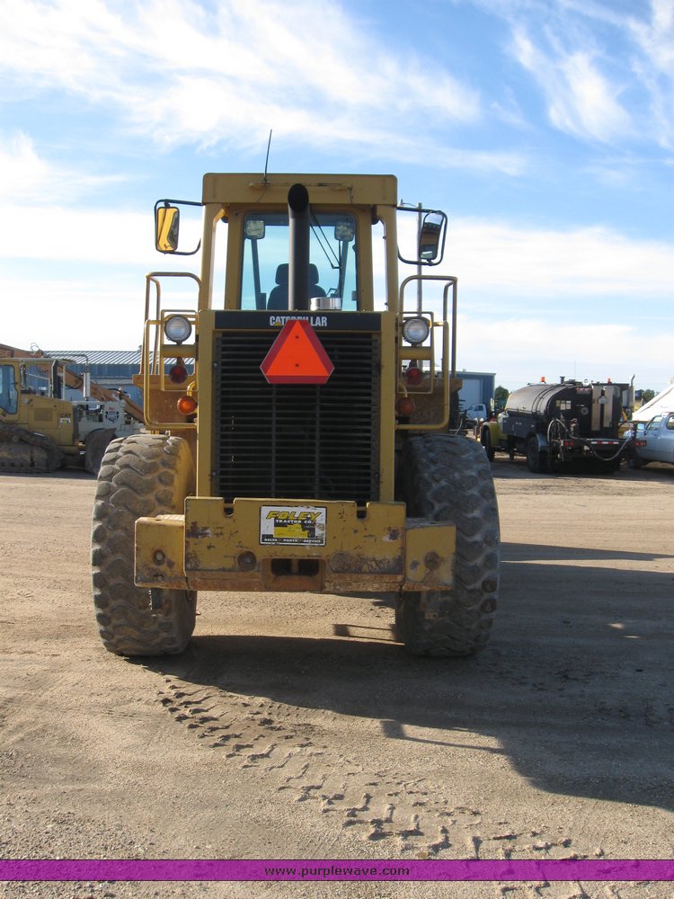 image for item 8394 1990 Caterpillar 950E wheel loader