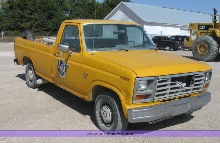image for item 8395 1985 Ford F150