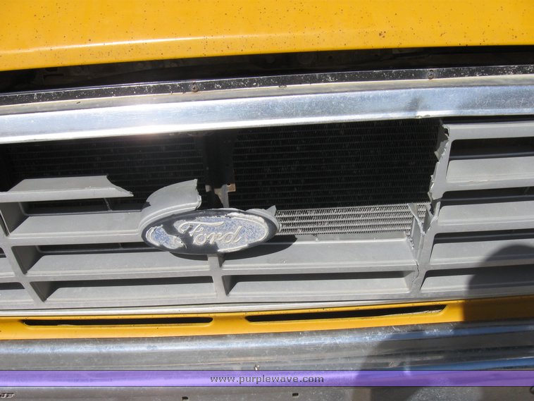 image for item 8395 1985 Ford F150