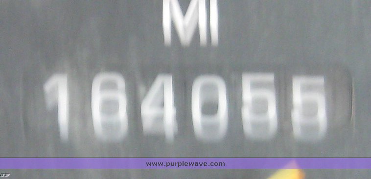 image for item 8396 1992 Dodge D-150 pickup truck