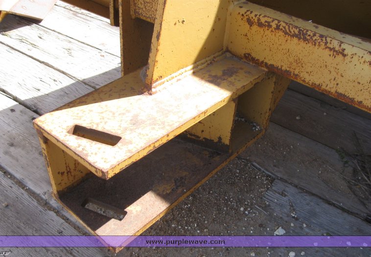 image for item 8397 1994 Dymax DVX-10 10' V-plow