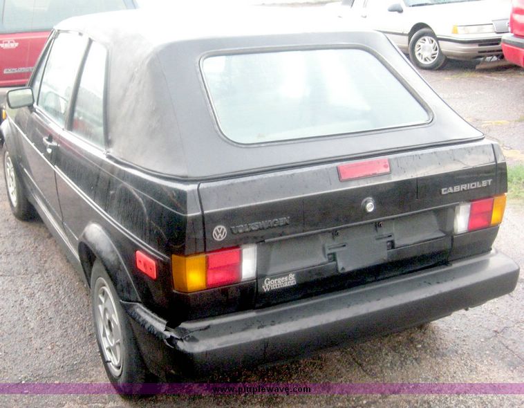 image for item 8643 1992 Volkswagen Cabriolet