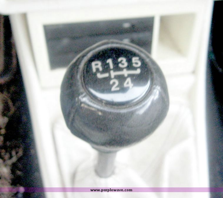 image for item 8643 1992 Volkswagen Cabriolet