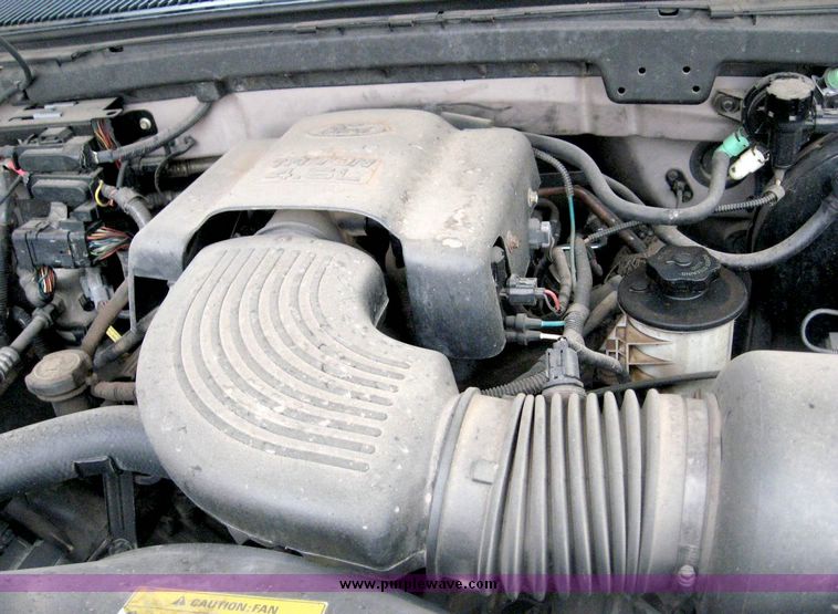 image for item 8644 1998 Ford F150 pickup truck