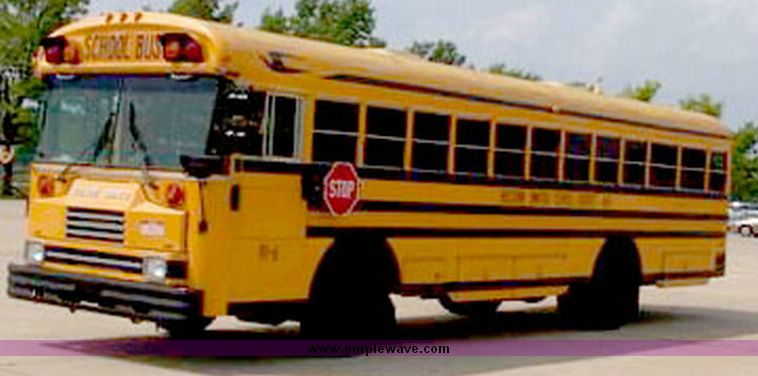 image for item 9500 1991 Blue Bird school bus
