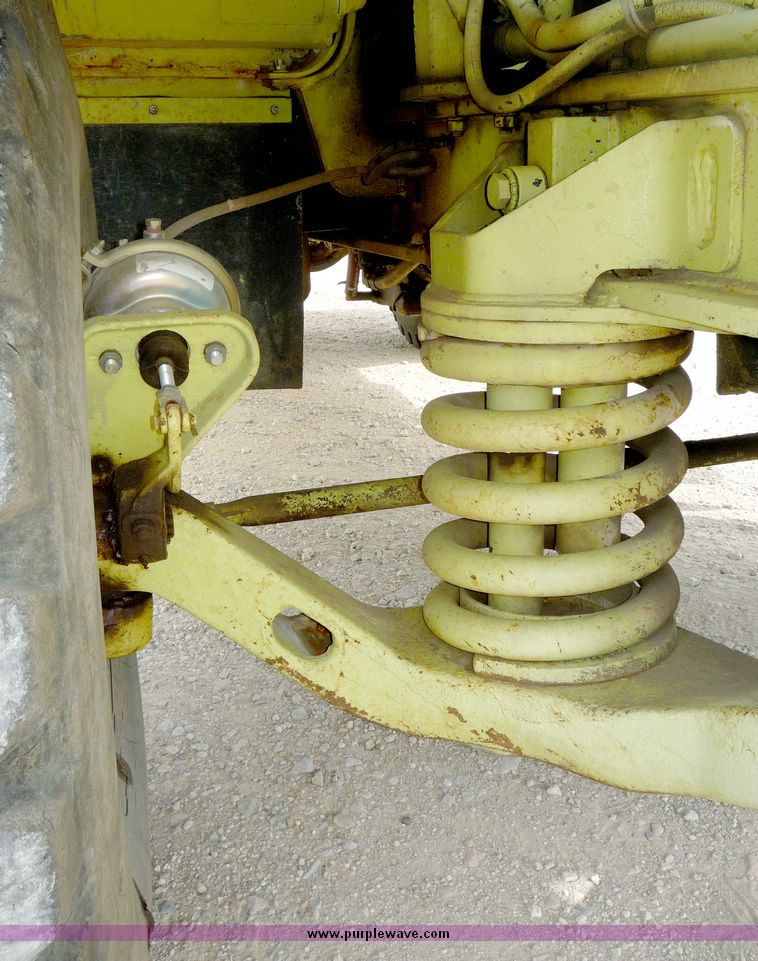 image for item 2019 Euclid R-22 off road dump truck